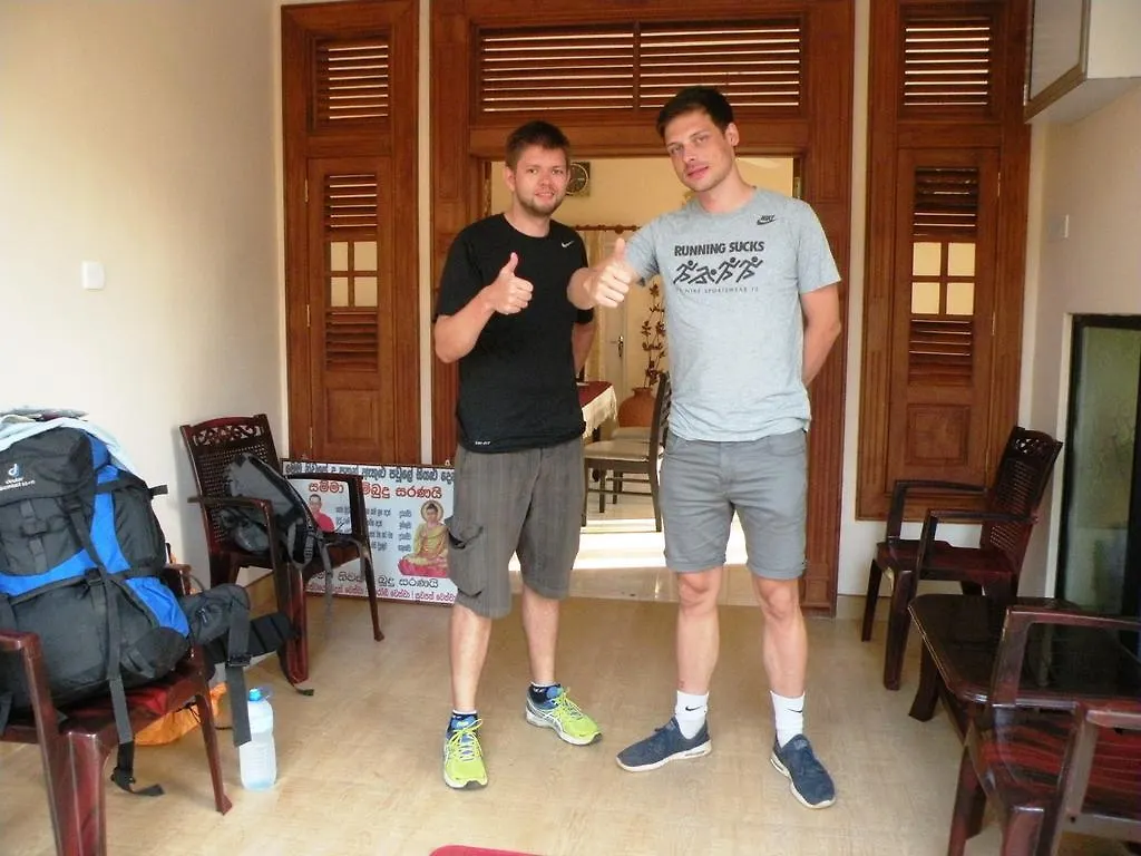 Henderson Airport Residence Negombo Alloggio in famiglia