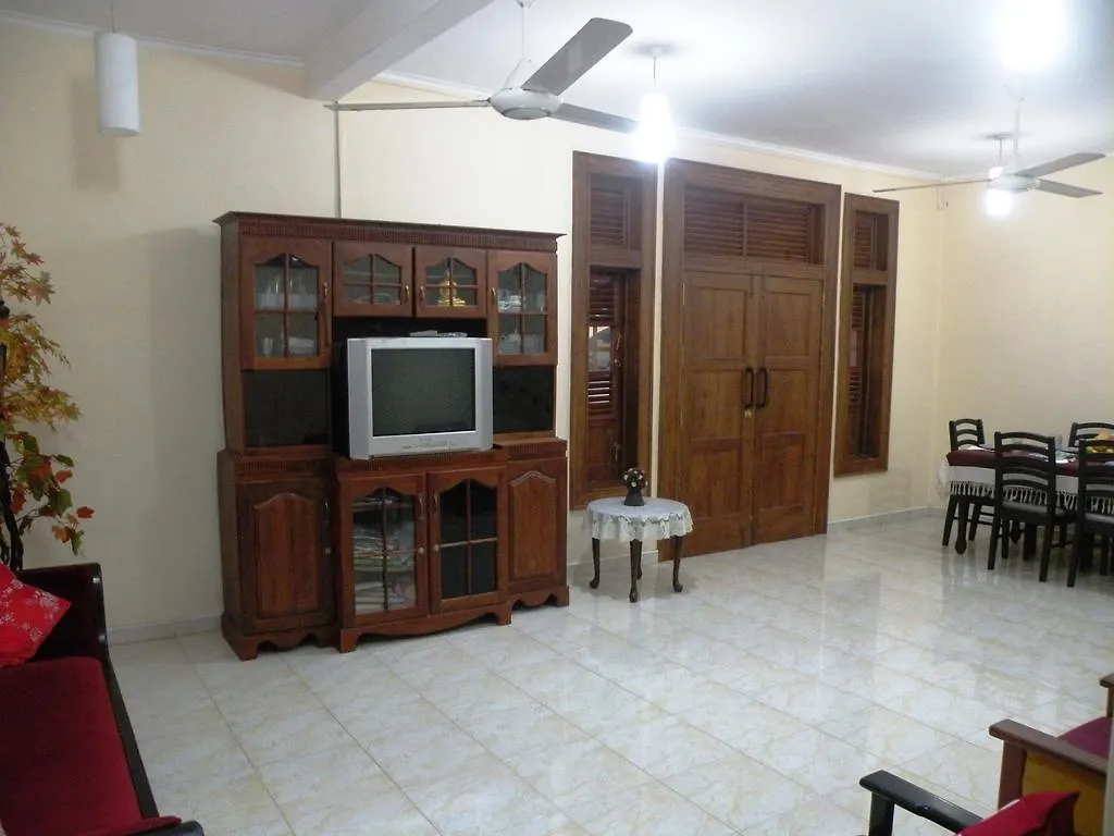 Alloggio in famiglia Henderson Airport Residence Negombo Sri Lanka