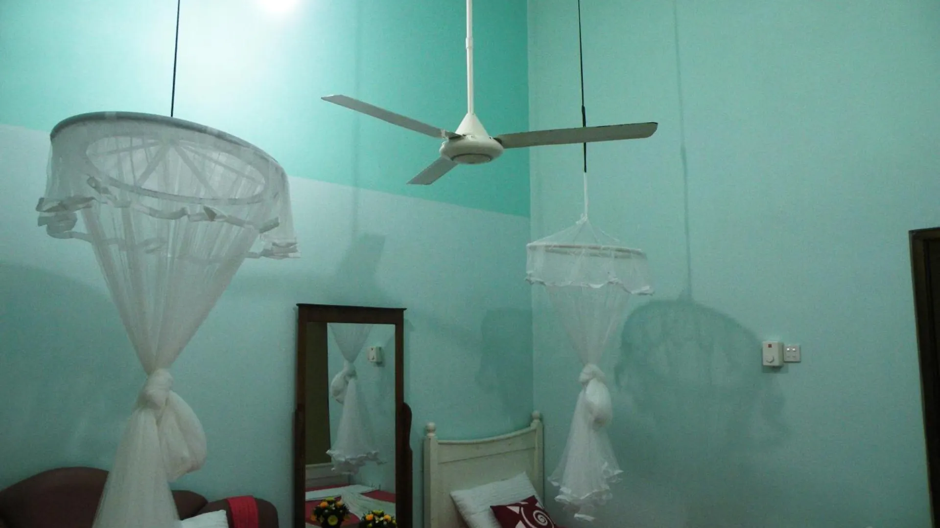 Henderson Airport Residence Negombo Sri Lanka