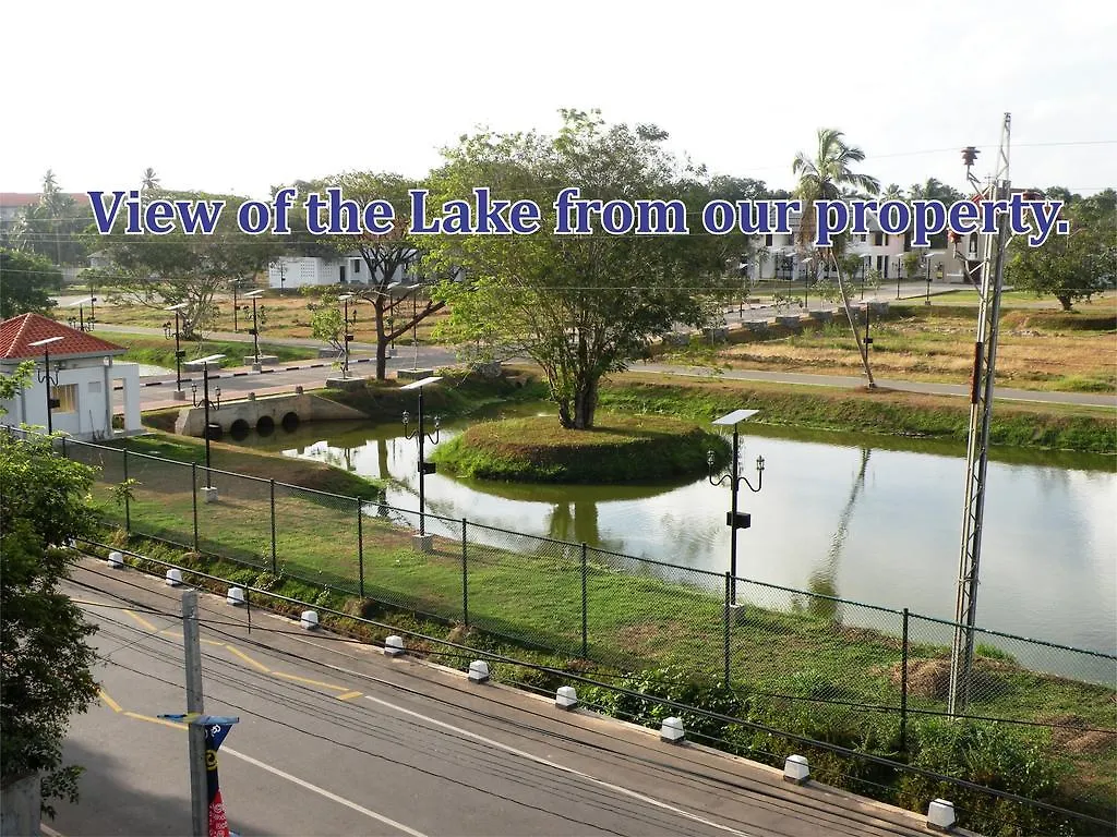 Henderson Airport Residence Negombo 0*,