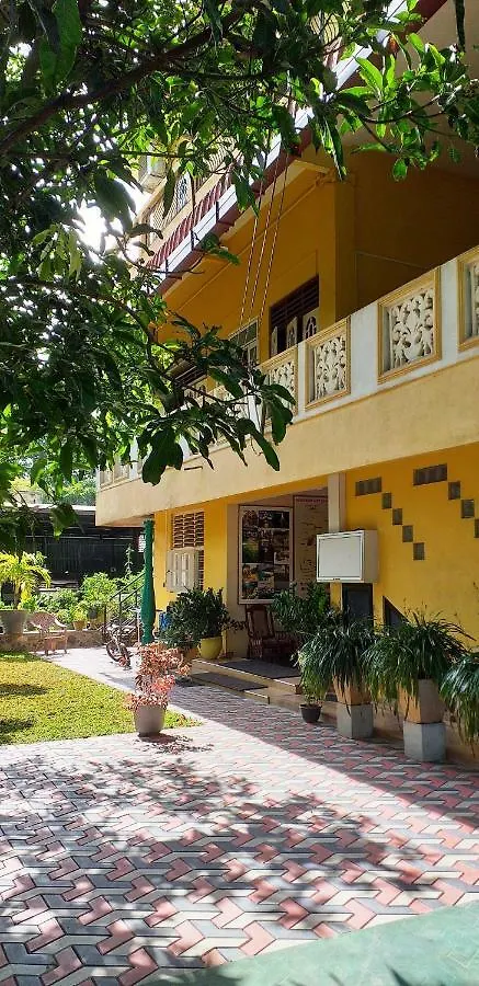 Henderson Airport Residence Negombo Alloggio in famiglia